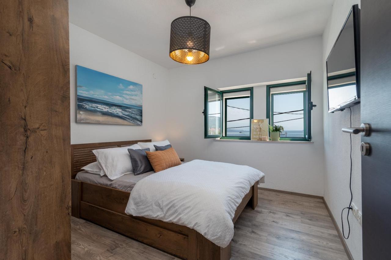 Beach Apartman Marela Slatine Eksteriør billede