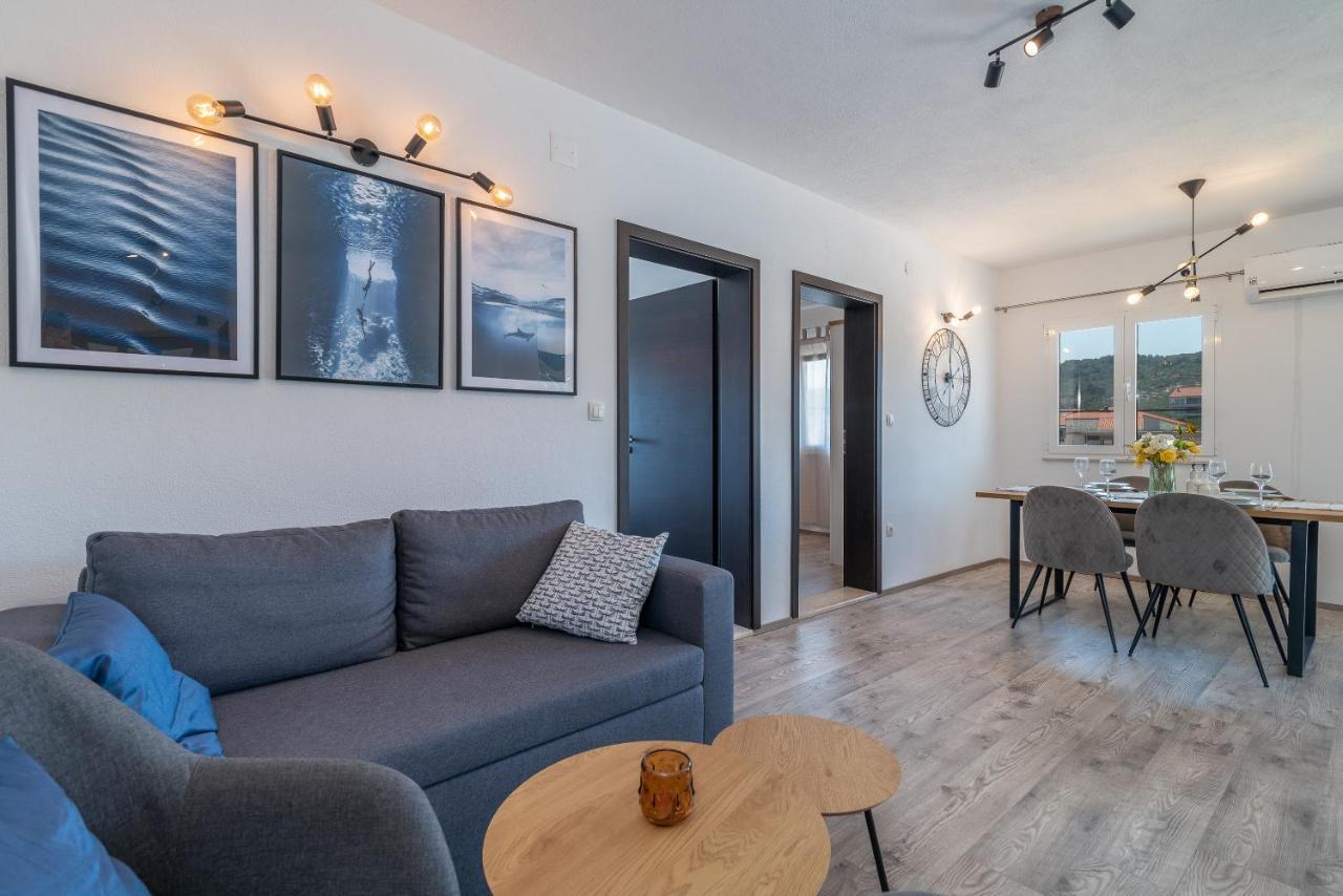 Beach Apartman Marela Slatine Eksteriør billede